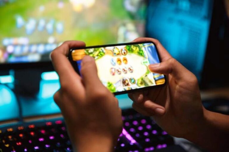 How Random Number Generators Shape the Slot Online Experience