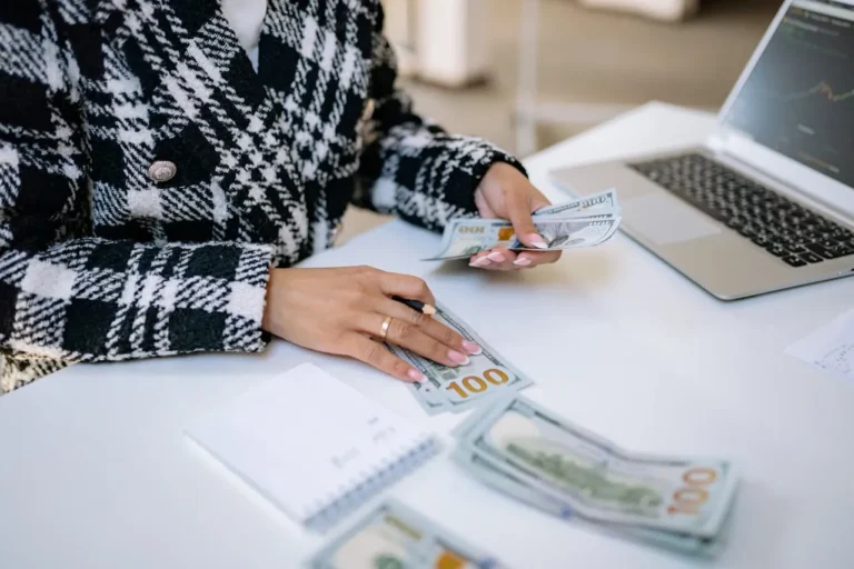 Avoid These Common Personal Finance Mistakes with Expert Help