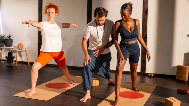 How to Give Clear and Effective Cues as a Yoga Teacher