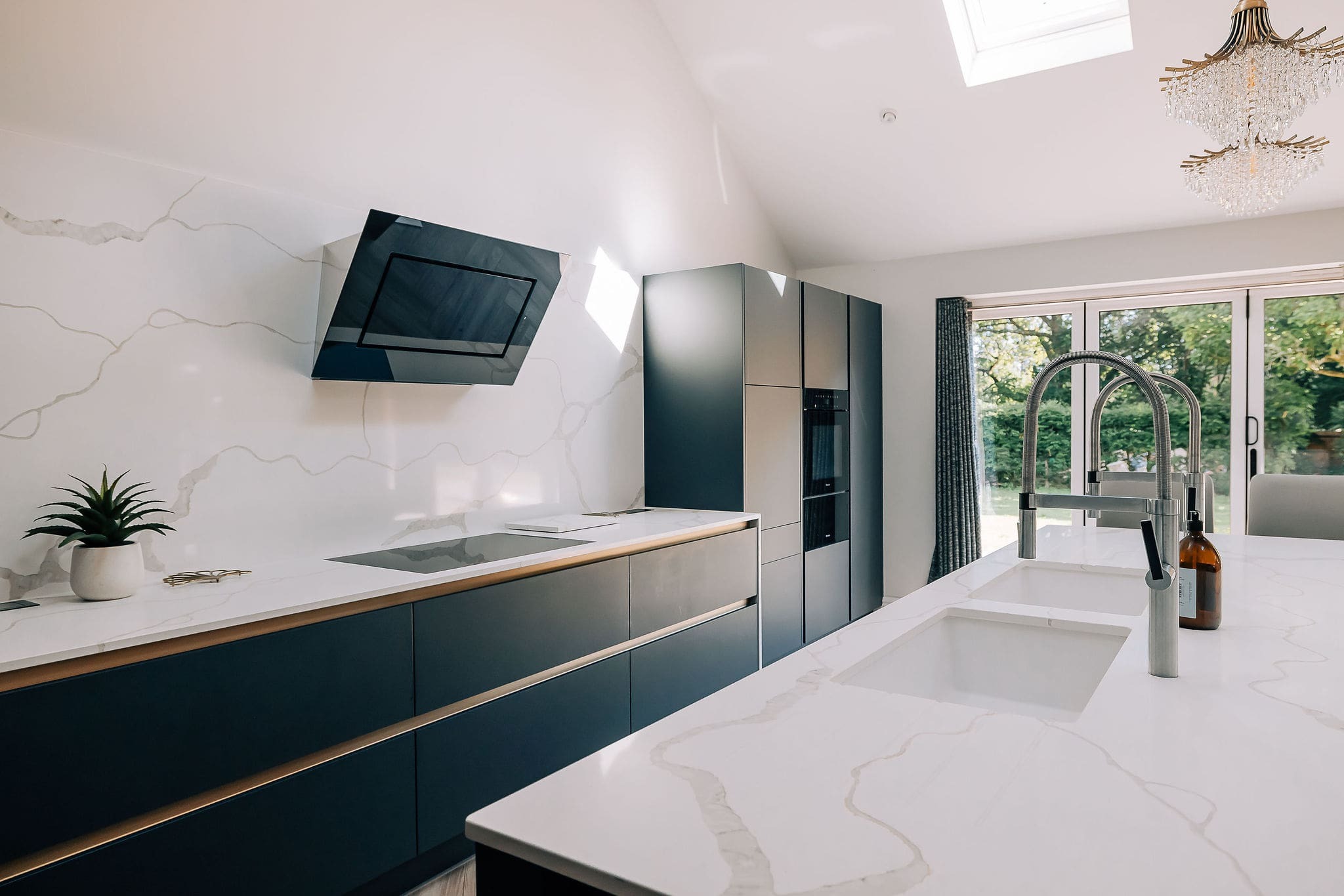 Quartz Worktop Colours A Practical Guide to Beauty and Maintenance